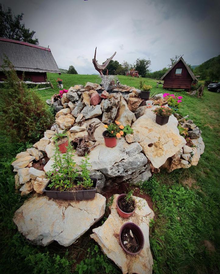 Log Cabin Uvac Nova Varoš Eksteriør bilde