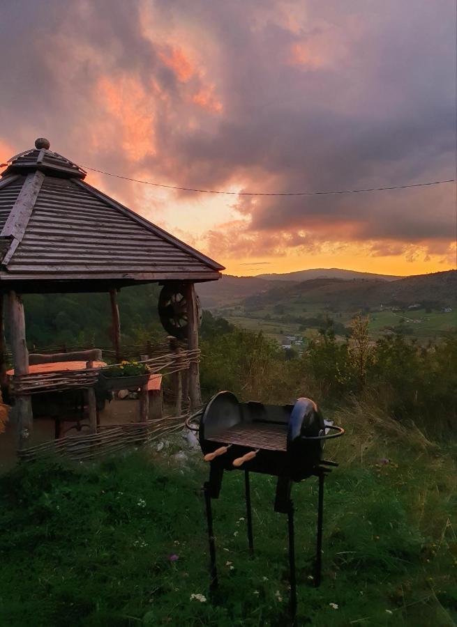 Log Cabin Uvac Nova Varoš Eksteriør bilde