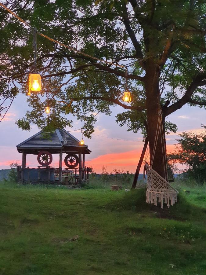 Log Cabin Uvac Nova Varoš Eksteriør bilde