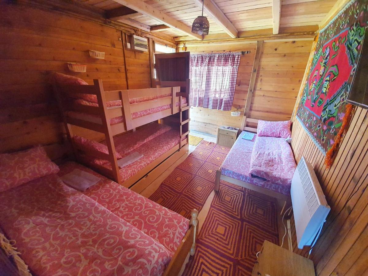 Log Cabin Uvac Nova Varoš Eksteriør bilde