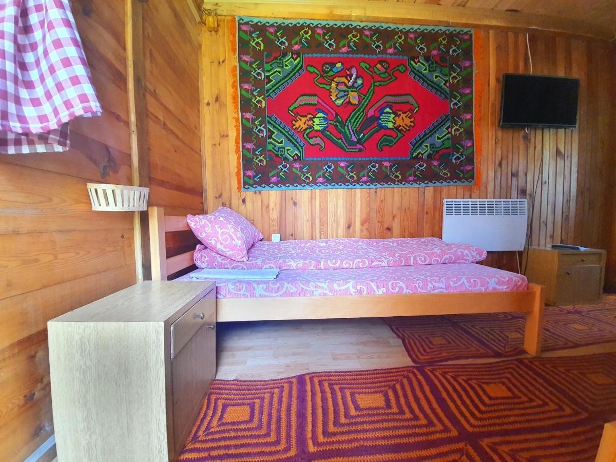 Log Cabin Uvac Nova Varoš Eksteriør bilde