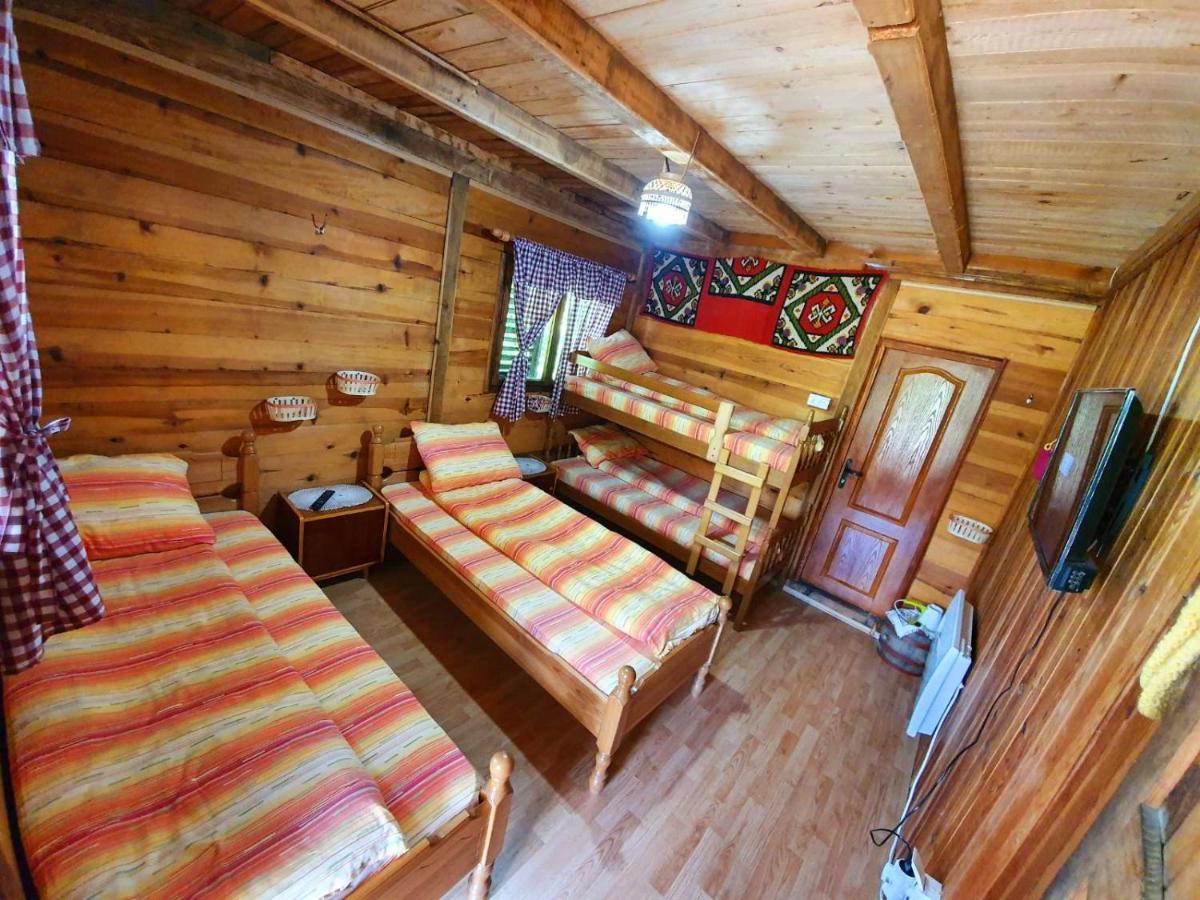 Log Cabin Uvac Nova Varoš Eksteriør bilde