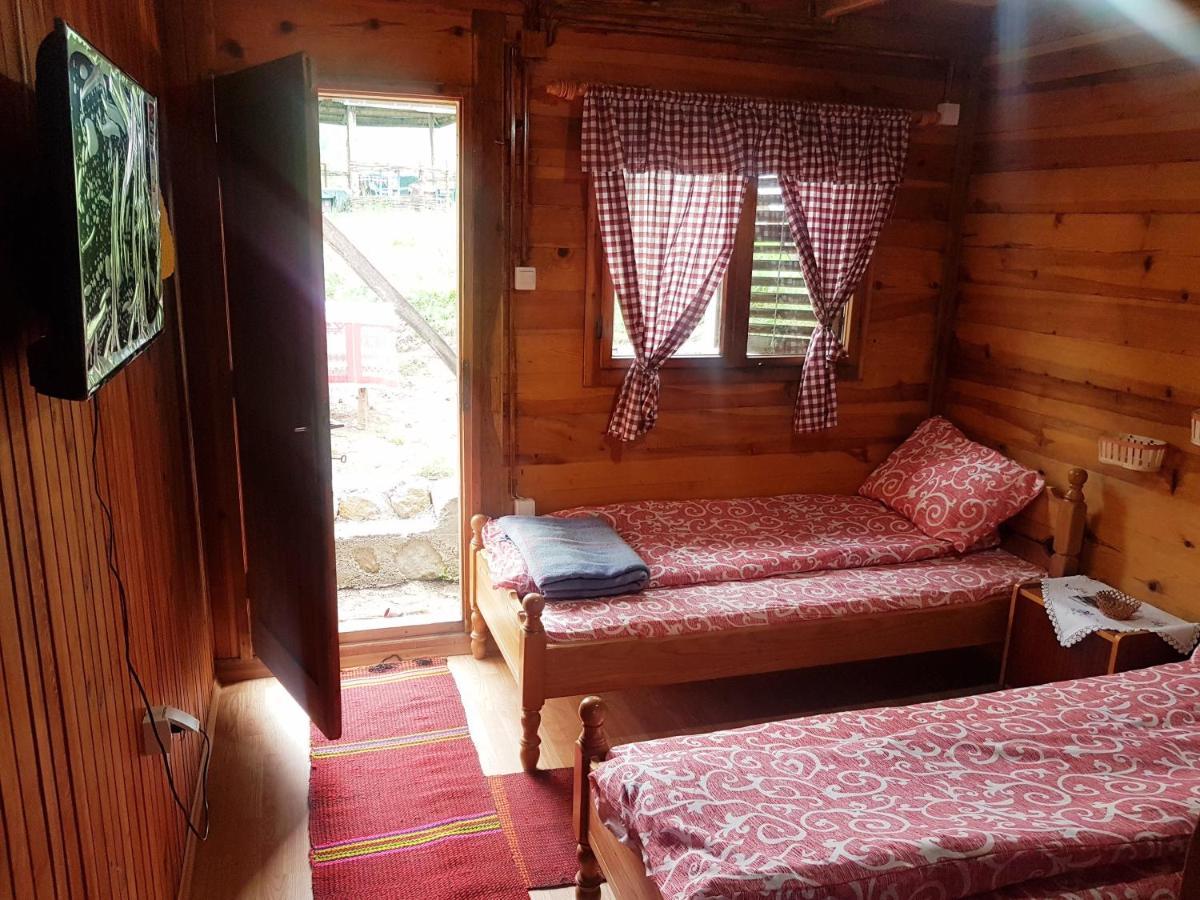 Log Cabin Uvac Nova Varoš Eksteriør bilde