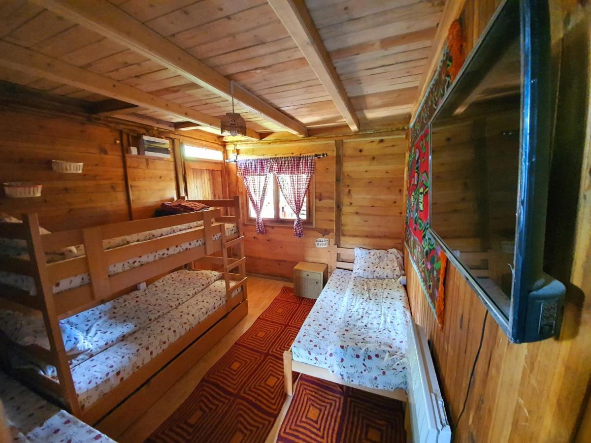 Log Cabin Uvac Nova Varoš Eksteriør bilde